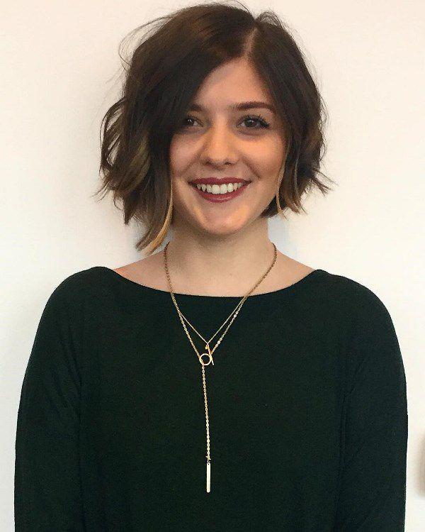 короткие стрижки без челки