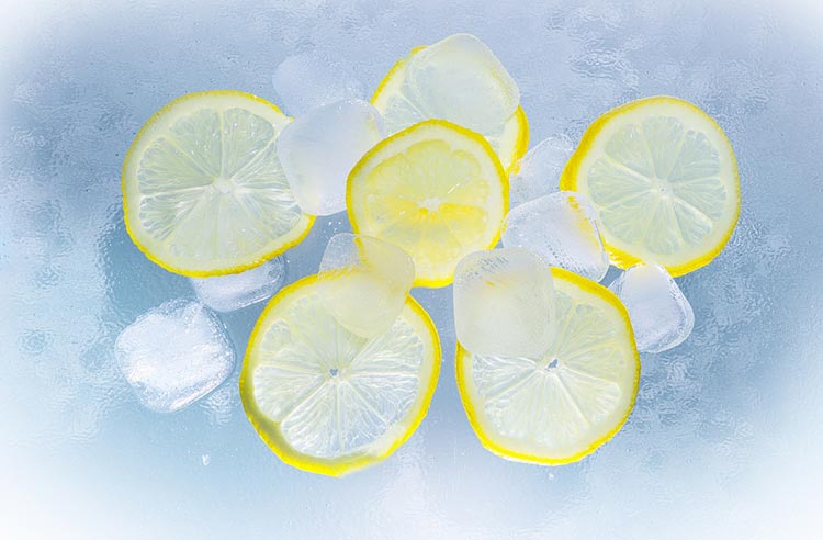 лимон и лед
