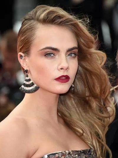 Вечерние прически на длинные волосы